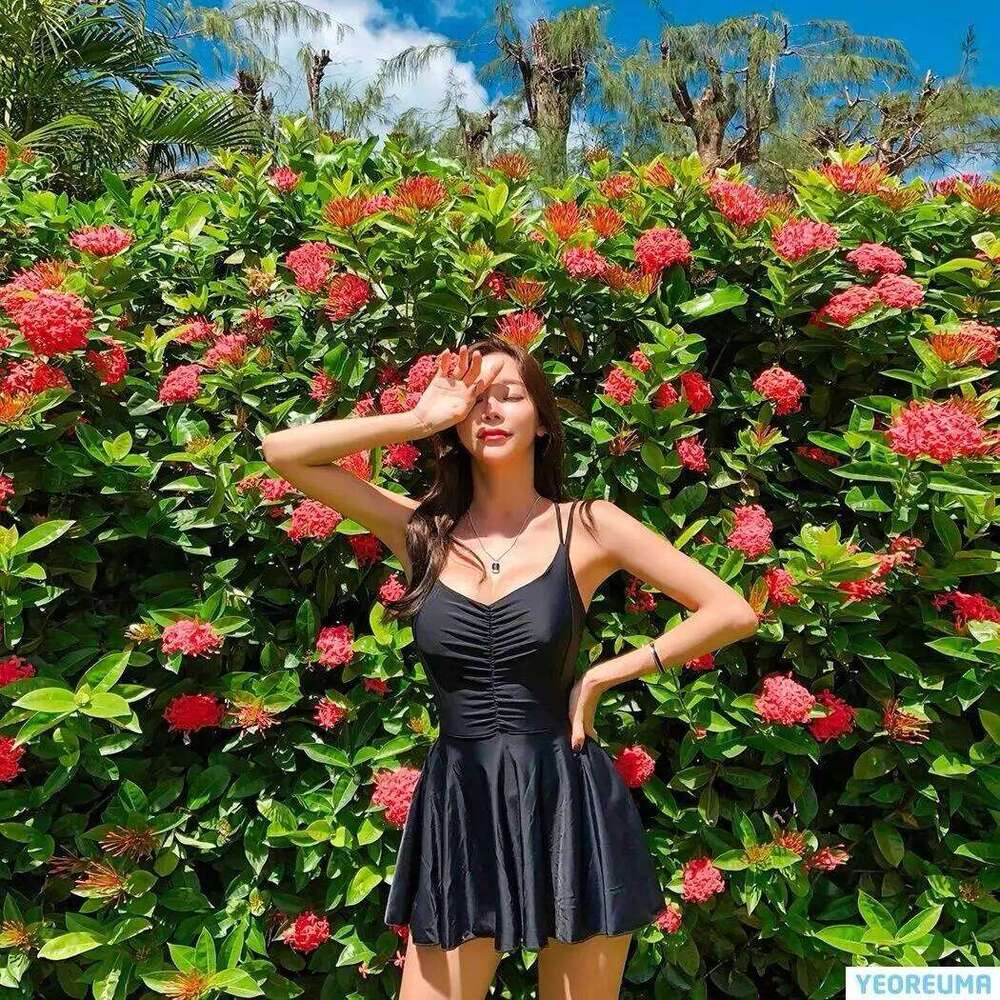 New One-piece Boxer Skirt Style, Belly-covering Slimming Steel Support Small Breasts Swimsuit, Hot Spring Women Swimsuit Z260206