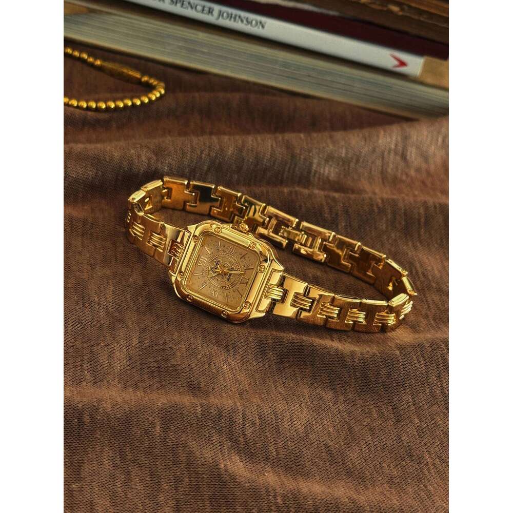1New Gold Square Dial Elegant Simple Casual Style, Roman Numeral Dial, Fashionable Unique, 30m Waterproof Durable Women's Quartz Watch, Suitable 