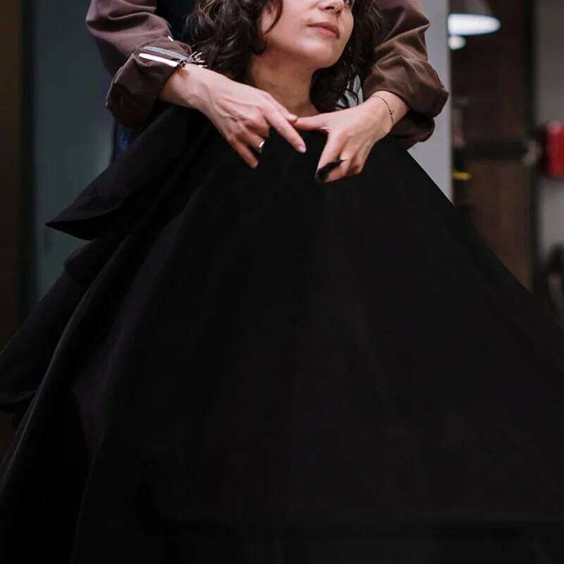 Black Cutting Cape Salon cloak Waterproof Hair cutting Dyeing Clothing Shaving Apron S260205