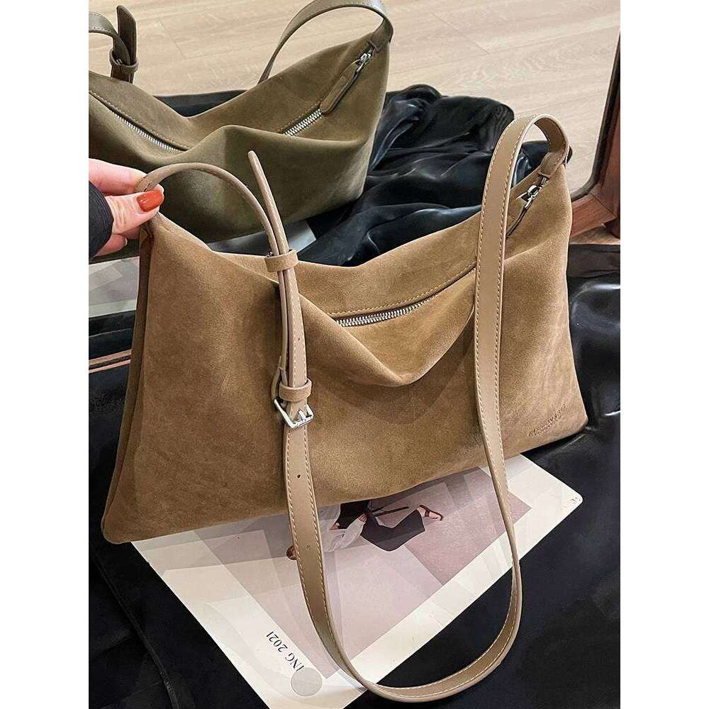 Vintage Suede Tote Bag For Women Autumn Winter New Large Capacity Commute Shoulder Crossbody Fashion Trend Underarm Bags Y260205