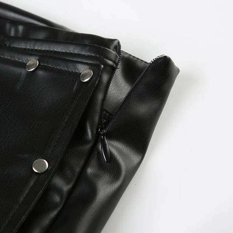 Sexy Rivet Buckle Belt Low Waist Leather for Women Y2k Spice Girl Punk Style Shorts Autumn New 2025 C260206