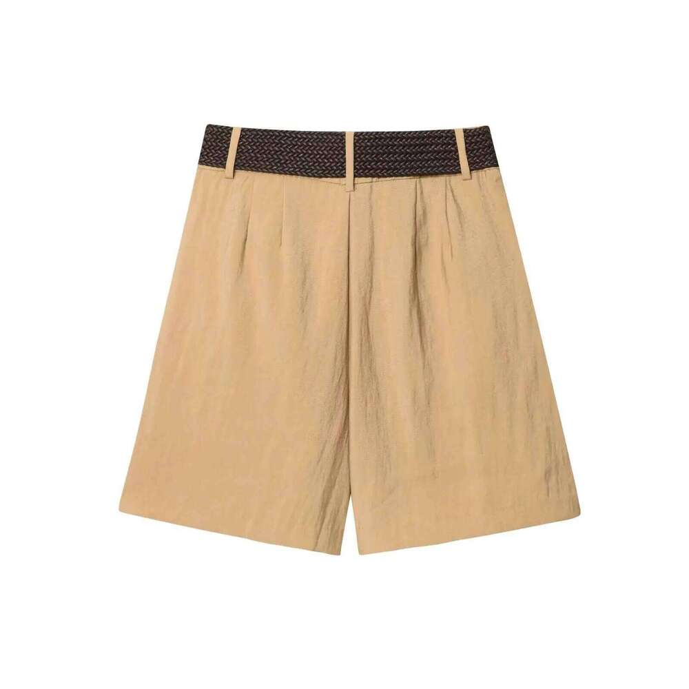 2025 new summer women's clothing casual fashion simple loose retro French design pleated with belt wide leg shorts XJ260206