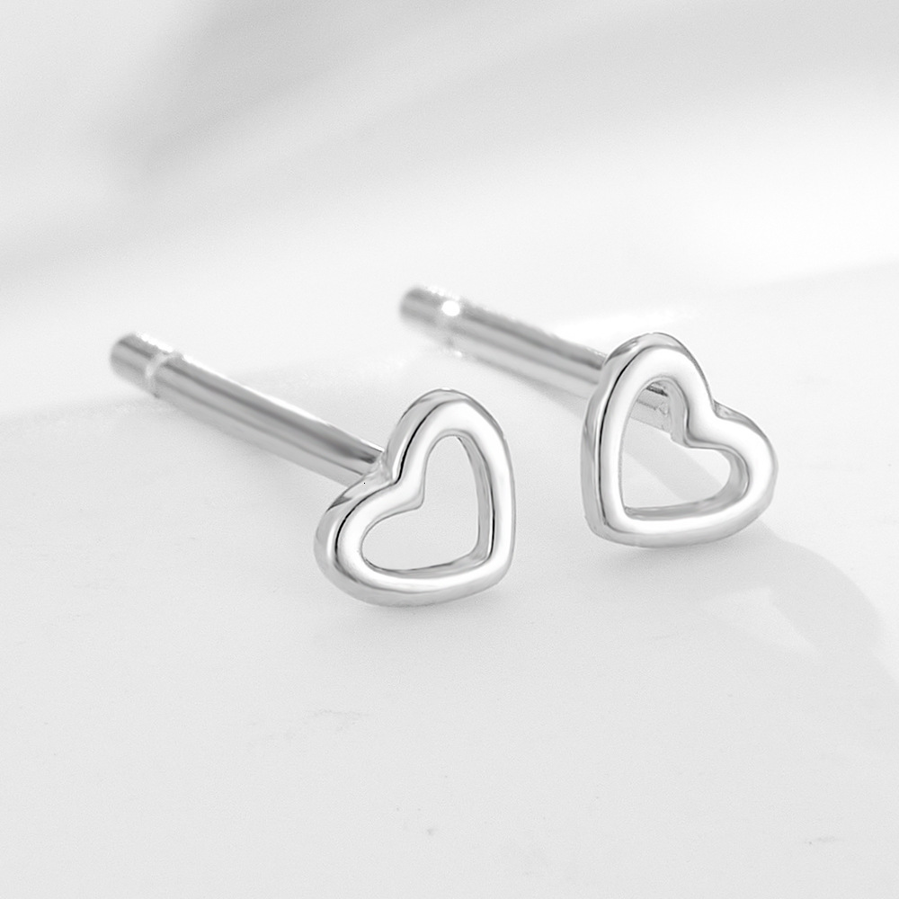 S925 pure silver heart-shaped earrings, simple mini hollow studs, small cartilage earrings