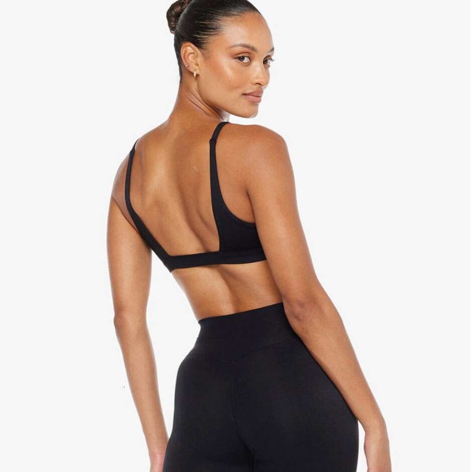 Sexy European American Training Set for Women, Slimming High-Waisted Three-Quarter Pants, Push-Up Shockproof Beautiful Back Yoga Bra, High Elasticity 