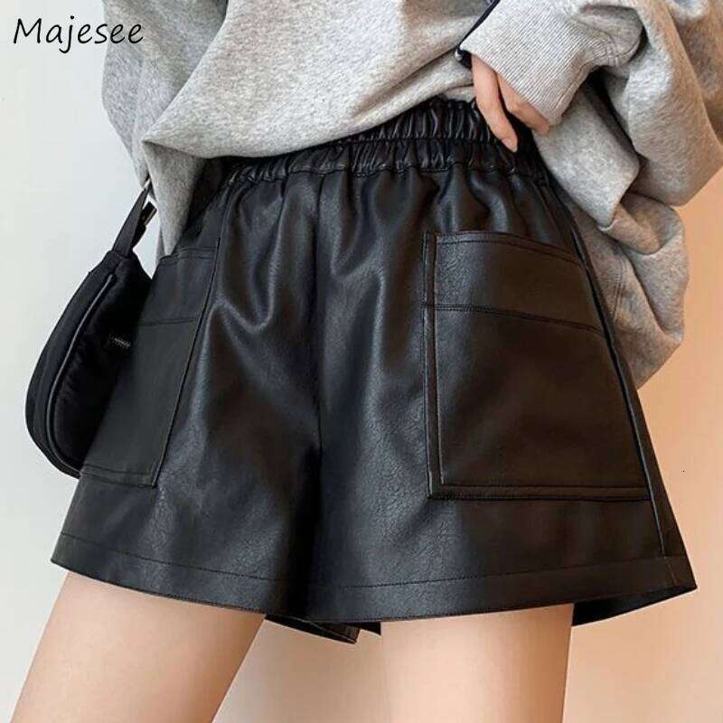 Shorts Women Ulzzang Chic Elastic Waist Pockets Loose Simple Pure Black Trendy Ins PU Leather Fall Casual 3XL Female All-match XJ260206