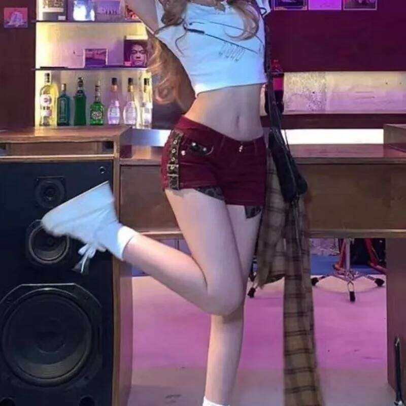 Low-rise Super Red Leopard Print Denim Y2k Hot Pants Jean Shorts Women H260206