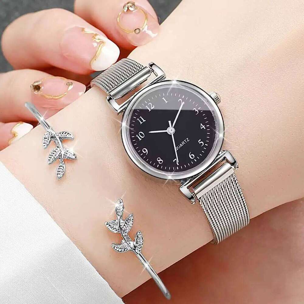 2PCS/Set Fashion Women Watches Casual Mesh Band Quartz Watch Opening Cuff Bracelet Bangle SetWithout Box Z260206