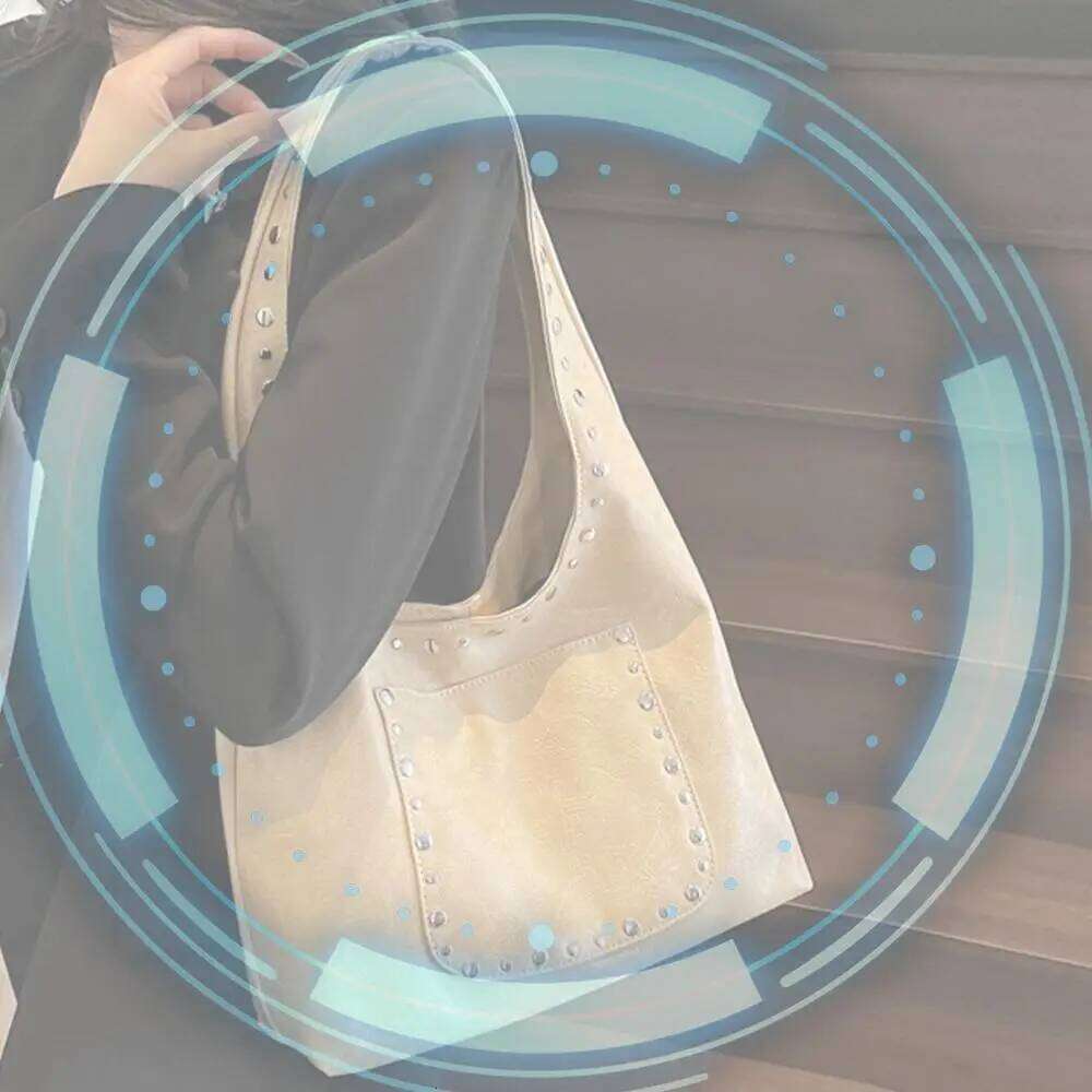 Women PU Leather Rivet Underarm Solid Color Metal Stud Handbag Large Capacity Stylish Armpit Date Party Bag Y260205