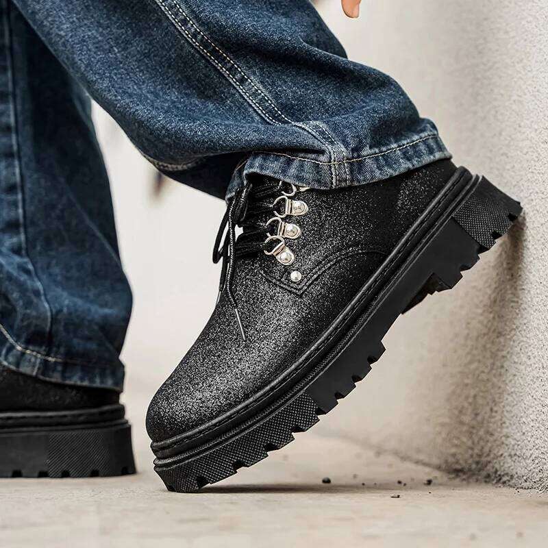 Men's Spring Autumn New Style Personalized Sequined Gold and Silver Leather Shoes Trendy Versatile Performance Short Boots Fashionable Wear-Resis