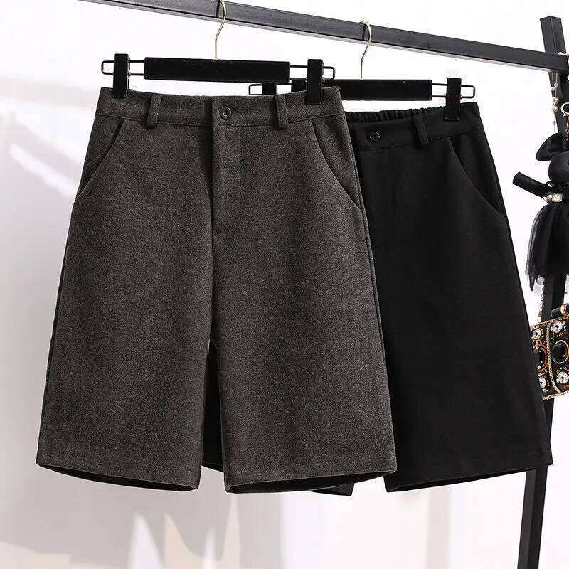 Women's Autumn Winter Solid Color High Waist Button Pockets Woolen Loose Elasticized Straight Casual All-match Wide Leg Shorts XJ260206