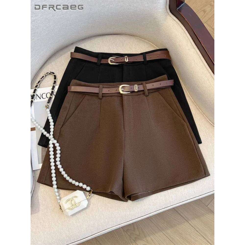 High Waisted Office OL Warm Women Woolen Shorts With Belt Autumn Winter Korean Style Wide Leg Short Pants Lady H260206