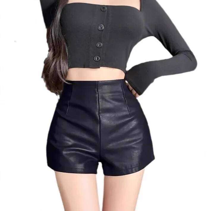 High Waist PU Leather Shorts Women's Fashion Slim Fit Casual Boost Hip Bootcut Pants Sexy Trendy Autumn New Arrival XJ260206