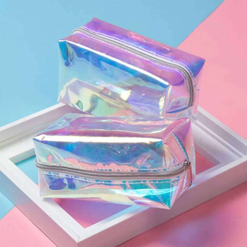 2023 New Holographic Makeup Cosmetic Travel Bag Toiletry Organizer Purse Women PVC Transparent Jelly Pouch for Ladies Y260206
