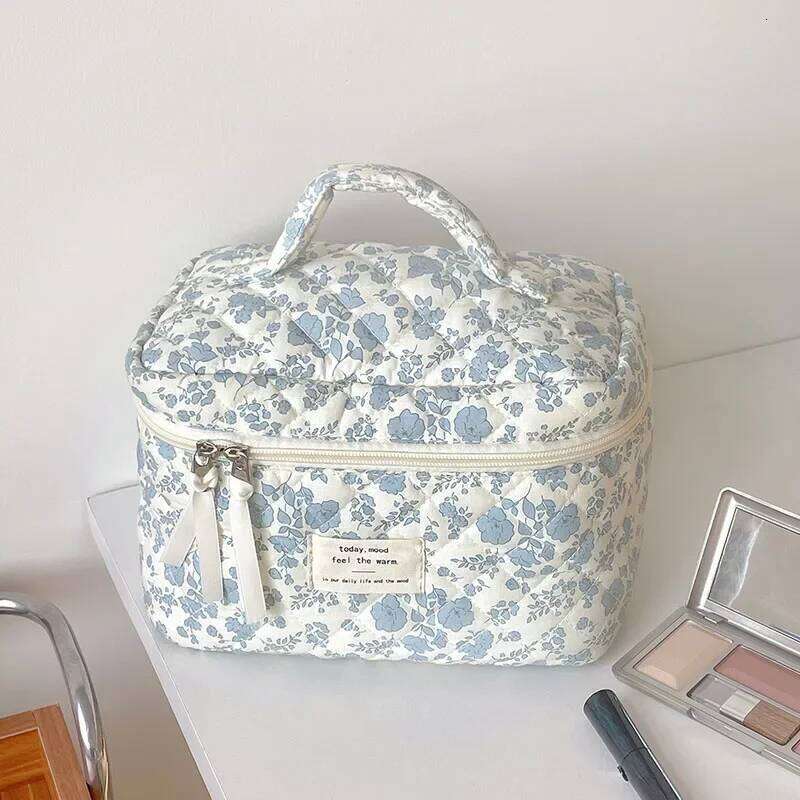 1pcs Cotton Blue Flower Cosmetic Bag Fabric Storage Bags Small Big Capacity Travel Organzier Pouch Women Makeup Case Y260206