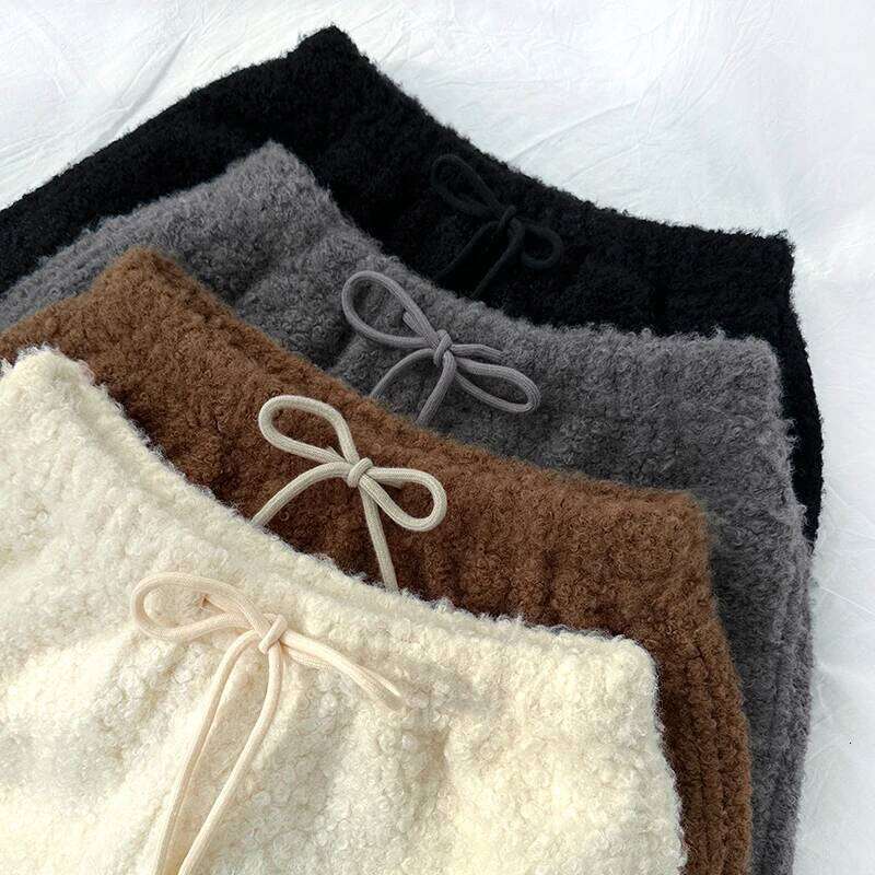 2Pcs Women Winter High Waist Sherpa Fashion Warm Petite Hot Pants Slim Fit A Line Casual Shorts XJ260206