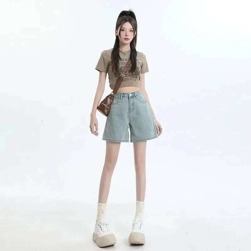 Niche Retro Design Sense High-waisted Denim Shorts. New Summer Loose Simple Comfortable A-line Wide-leg Short Jeans for Women C260206