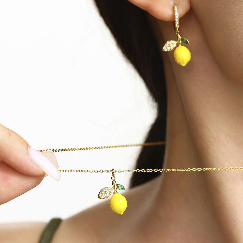 Cute Charming Earrings Lemon Pendant 5A Zircon European and American Fashion Versatile Personality Temperament Cute Flower Stud Earrings for Women Gif