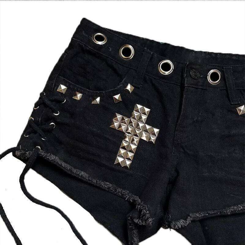 Subcultural Summer Gothic Hot Girl Women's Metal Circle Willow Nail Decorative Ultra Short Shorts Punk Y2K Harajuku Sexy H260206