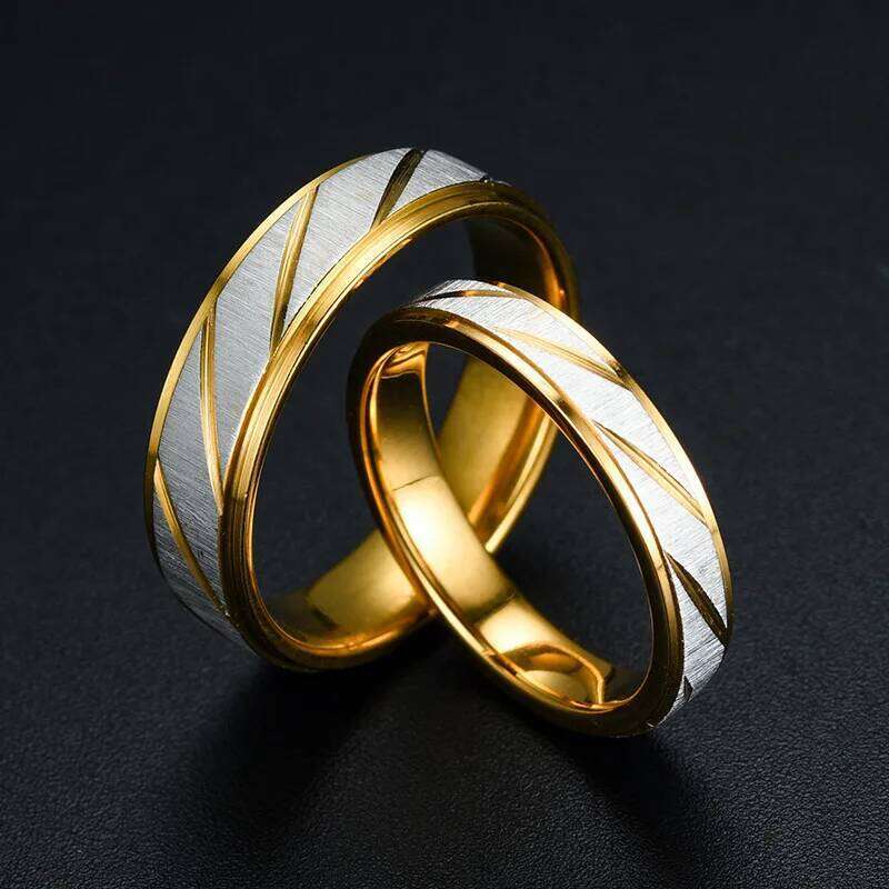 Stainless Steel Couple Rings Gold Wave Pattern Wedding Band for Men and Women Engagement Anniversary Jewelry Gifts W260206