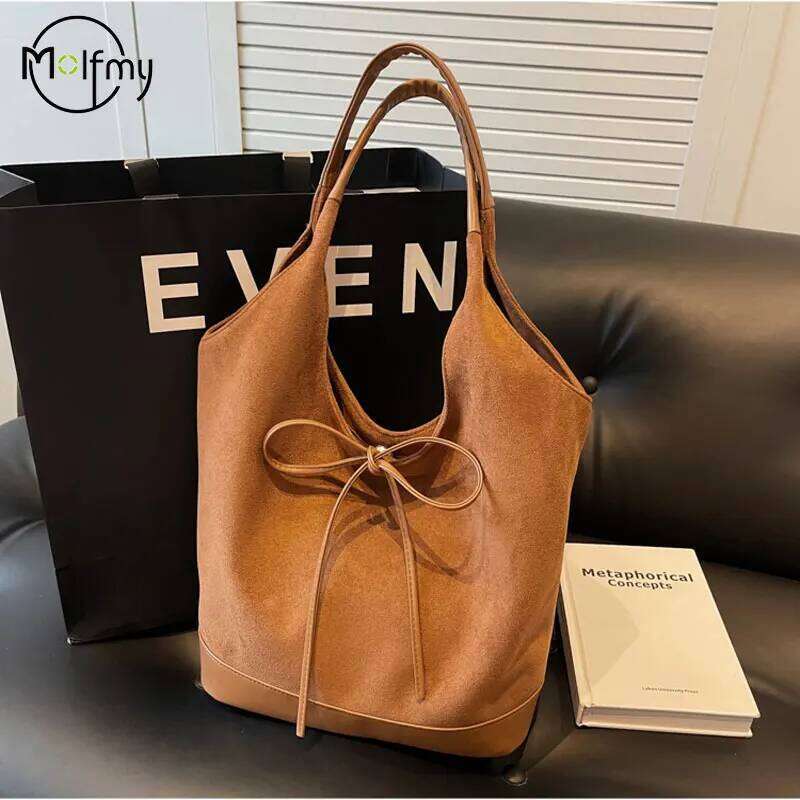 Vintage Women's Bags Frosted Large Capacity School Shoulder Autumn Winter Faux Suede Tote Bucket Bag Lady Commuter Handbags Y260205