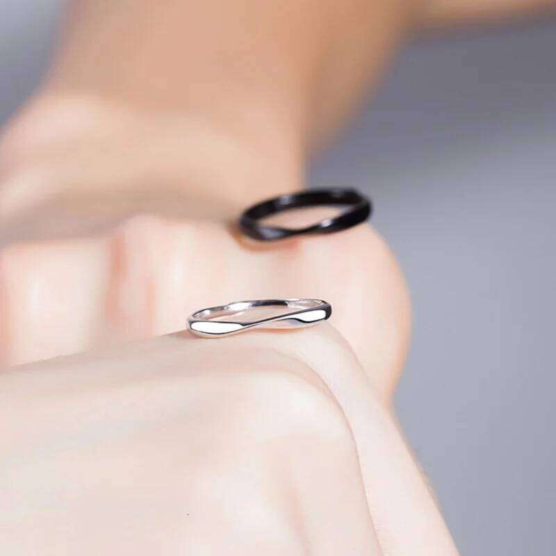 New Mobius Couple Rings For Women Men Black White Adjustable Simple Ring Fashion Wedding Birthday Proposal Gifts W260206