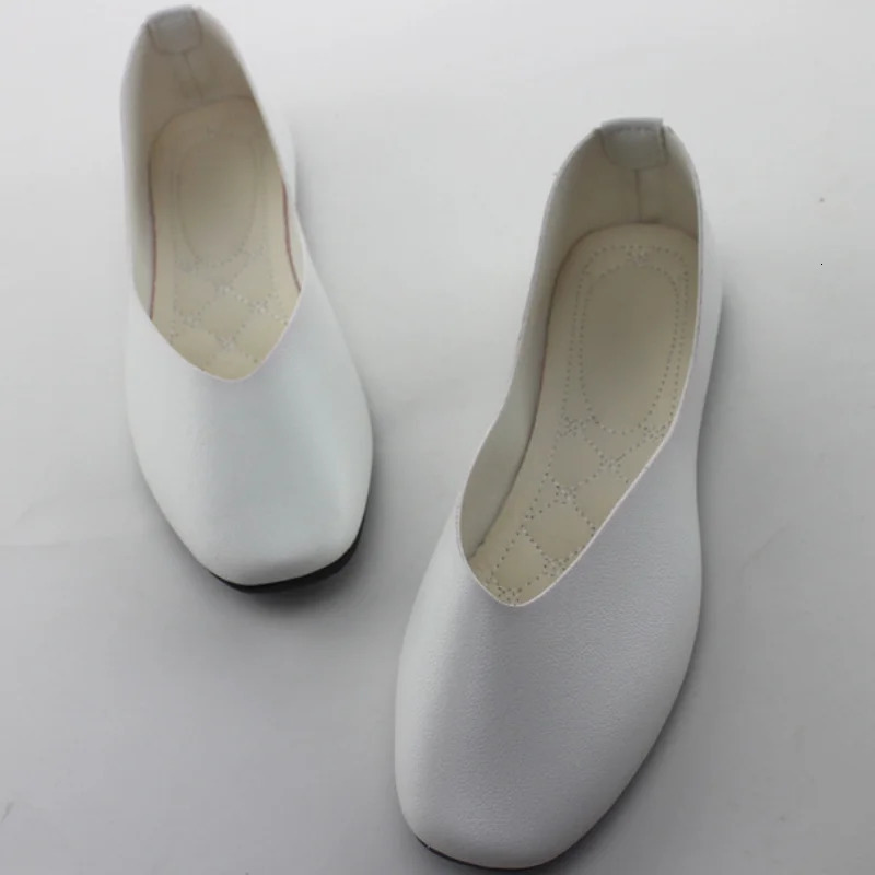 PU Leather Candy Color Ladies Flat Shoes Women Ballet Flats Point Toe Loafers Shoes Woman Retro Zapatos Mujer Big Size42 WSH2442 260124