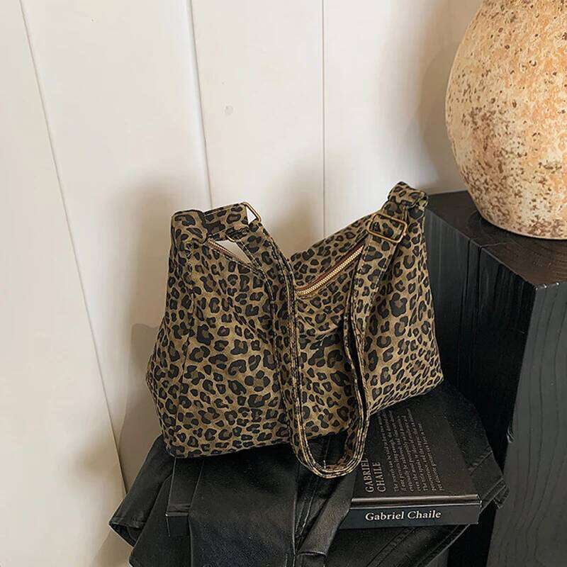 Trendy Casual Soft Textile Women's Shoulder Large Capacity Leopard Print Female Retro Crossbody Bag For Commute Outings XJ260129