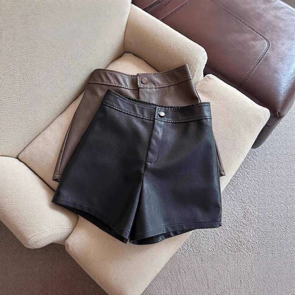 High Waist PU Leather Shorts Women's Slim Fit A- Line Casual Wide Leg Boot Pants Commute Style Fashionable Autumn Winter XJ260206