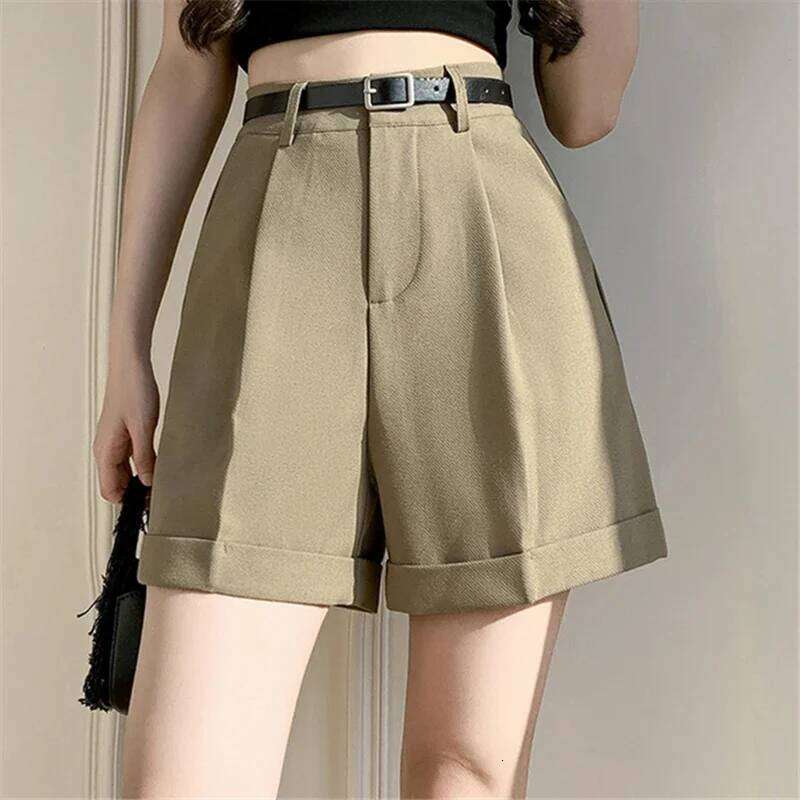 Seoulish High Waist Wide Leg Shorts 2025 New Elegant Office Lady Style Casual Solid Color Pockets Minimalism Short Pants Female XJ260206