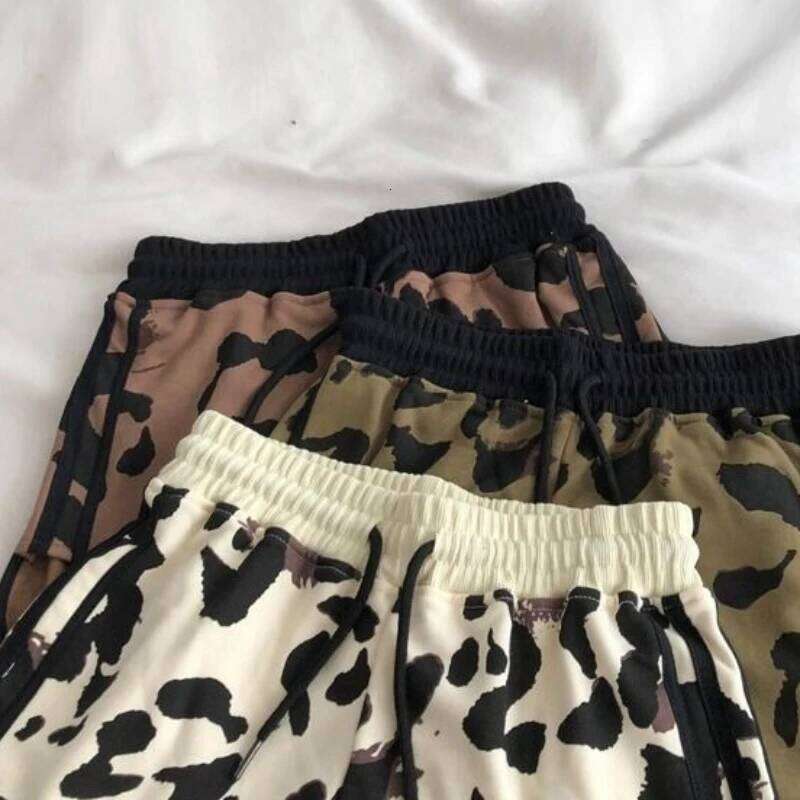 2026 Summer Women's Leopard Short Pants Casual High Elastic Waist A-Line Wide-Leg Running Trendy Five-Point Shorts XJ260206