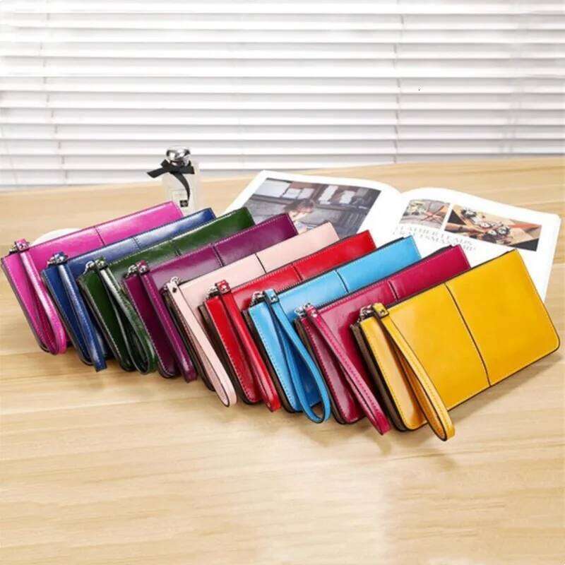 Vintage Oil Wax Leather Zipper Clutch Female Large Capacity Coin Purse Ladies Wristband Simple Card Holder Women's Wallet Y260206