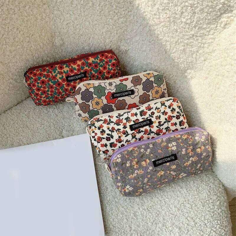 Korean Makeup Organizer Floral Cosmetic Pouch Female Corduroy Fabric Zipper Toiletry Bag Necesserie Pen Storage Beauty Case Y260206