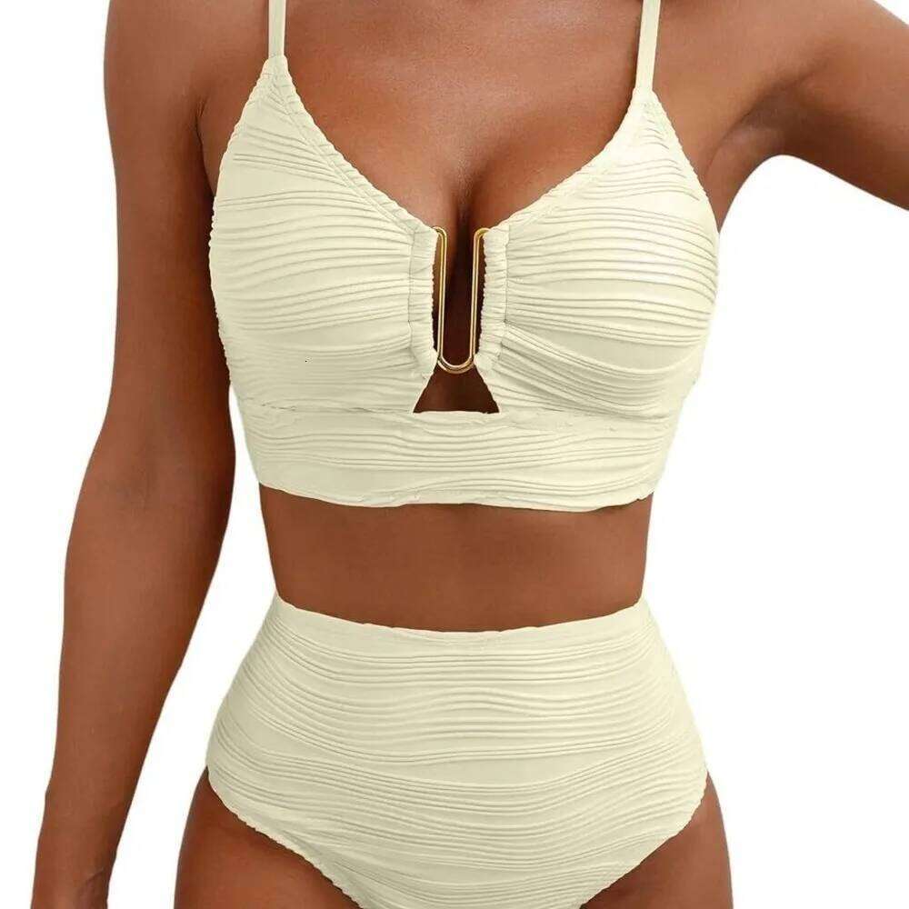 Solid Color Women's Fashionable Elegant Split Style Hollow Personality Swimsuit Chest Cushion No Steel Support Bikini Z260206