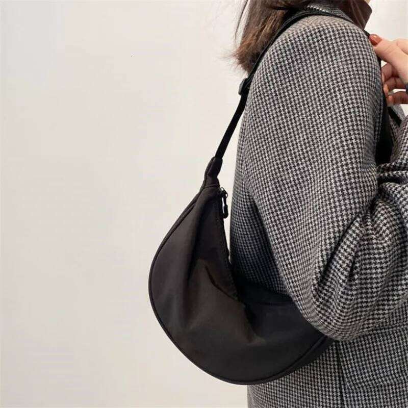 1pc Solid Color Nylon for Women Large Capacity Travel Crossbody Half Moon Daily Street Fanny Pack Waist Bag Purses and Handbags XJ260129