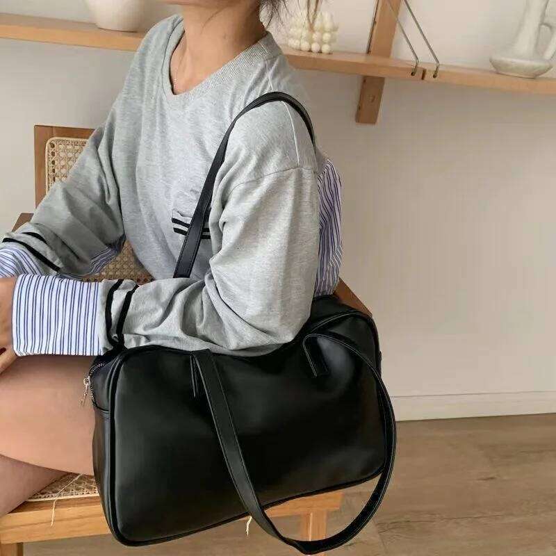 Soft PU Leather Women Shoulder Large Capacity Shopping Bag Casual Female Square Tote Bags Simple Ladies Travel Handbags Y260205