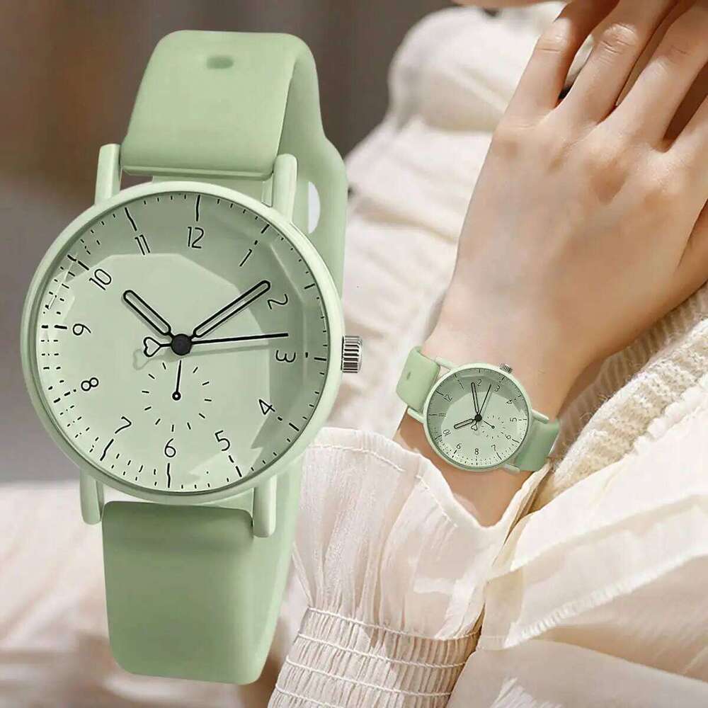 Fashion Casual Silicone Quartz Watches for Women Z260206