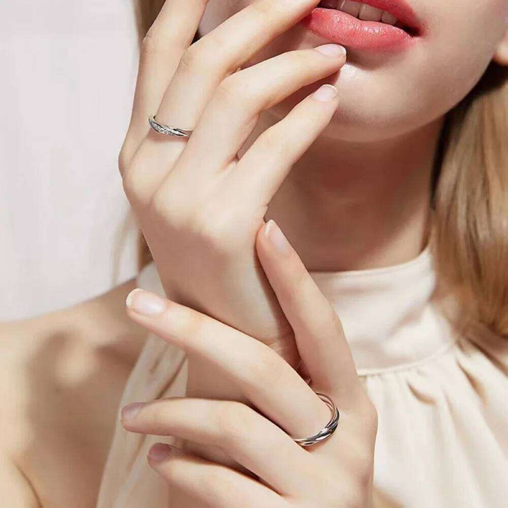 2025 Hot Sale Twist Zircon Adjustable Couple Rings Copper Plated Platinum Men Women Overlap Opening Finger Jewelry Drop Shipping W260206