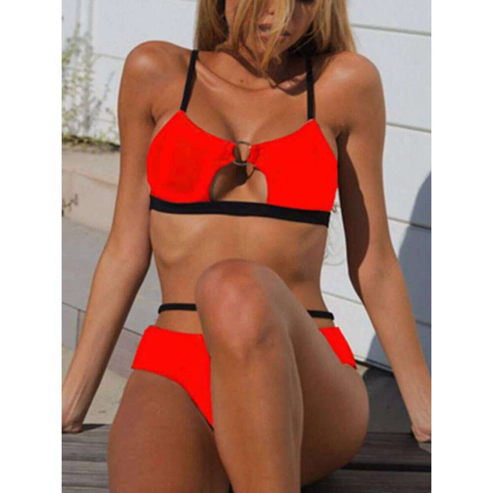 Hollow Out Bikini 2025 Women Ring Link Swimsuit Solid Padded Swimwear Female Bathers BathingSwimming Swim Suit Beachwear XJ260206