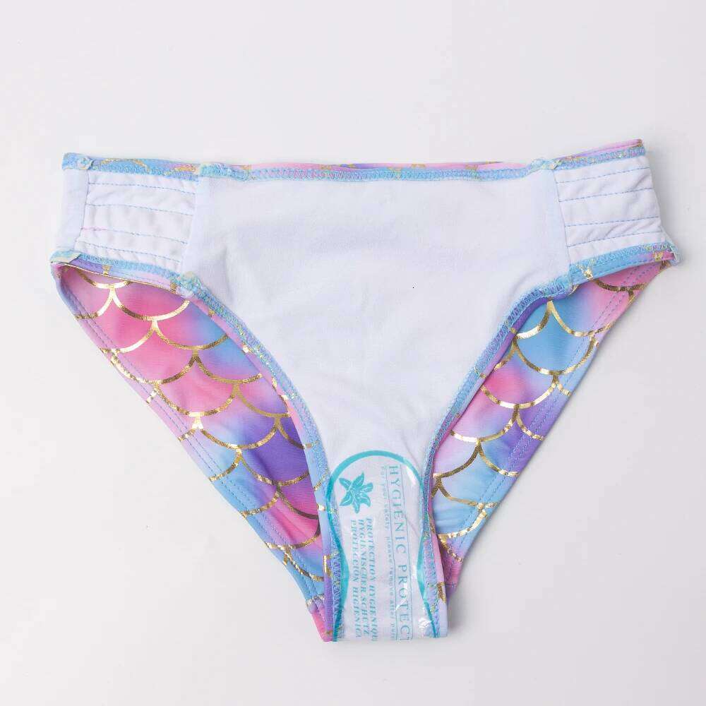 Girl 2 Pieces Swimsuits Mermaid Pattern Swimming Suits Children Swimwear Girls Bikinis Set Kids Biquini Infantil Bathing Suit XJ260206