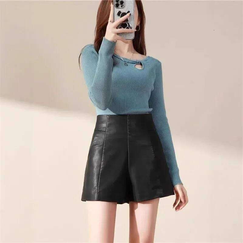 High Waist PU Leather Shorts Women's Fashionable Outerwear Bootcut Pants Autumn Winter Slimming A- Line Mini Skirt XJ260206
