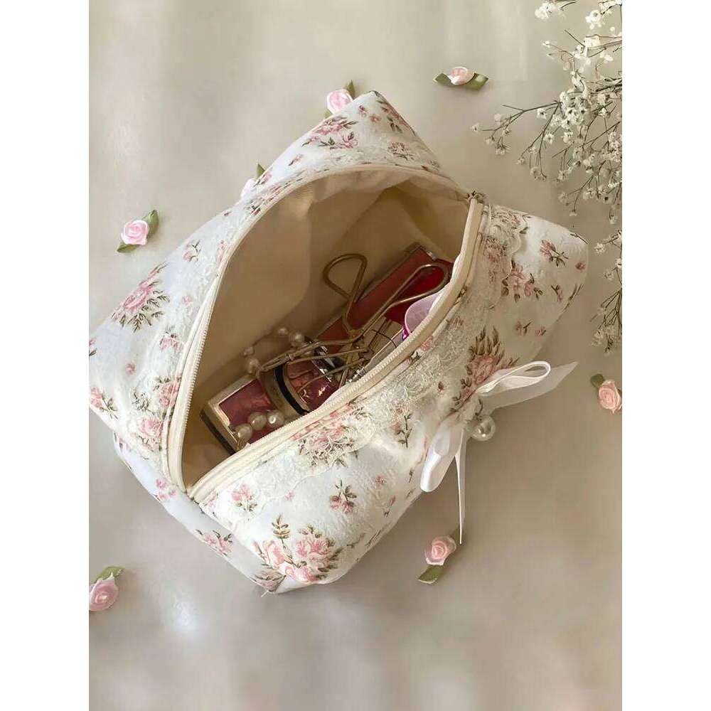 1PC Pink Ladies' makeup bow floral bag, Sweet girls' skin care products storage bag Y260206