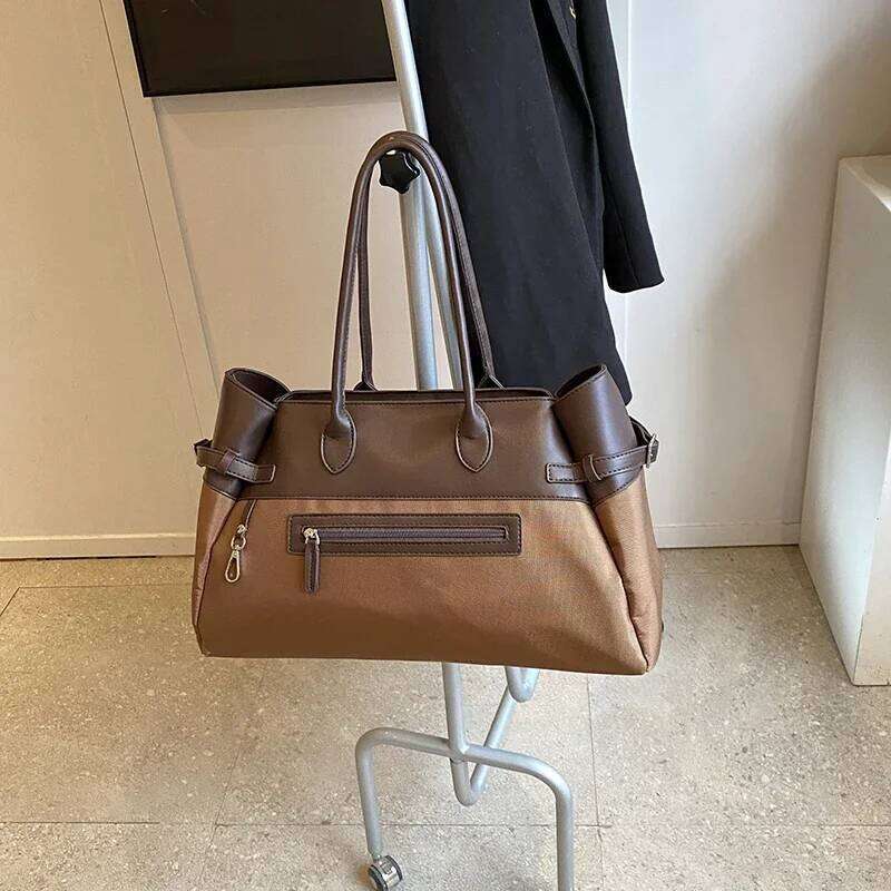 PU Solid Color 2024 New Product Handbag Zipper Versatile Fashion Shoulder Soft Commuting Minimalist Women's Tote Bag Y260205