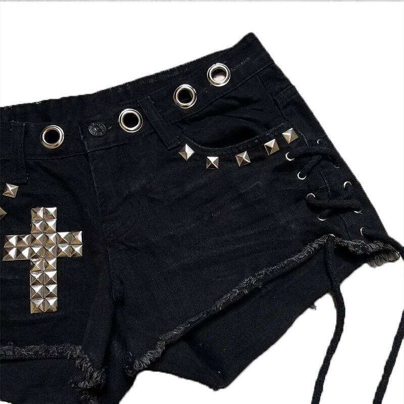 Subcultural Summer Gothic Hot Girl Women's Metal Circle Willow Nail Decorative Ultra Short Shorts Punk Y2K Harajuku Sexy H260206