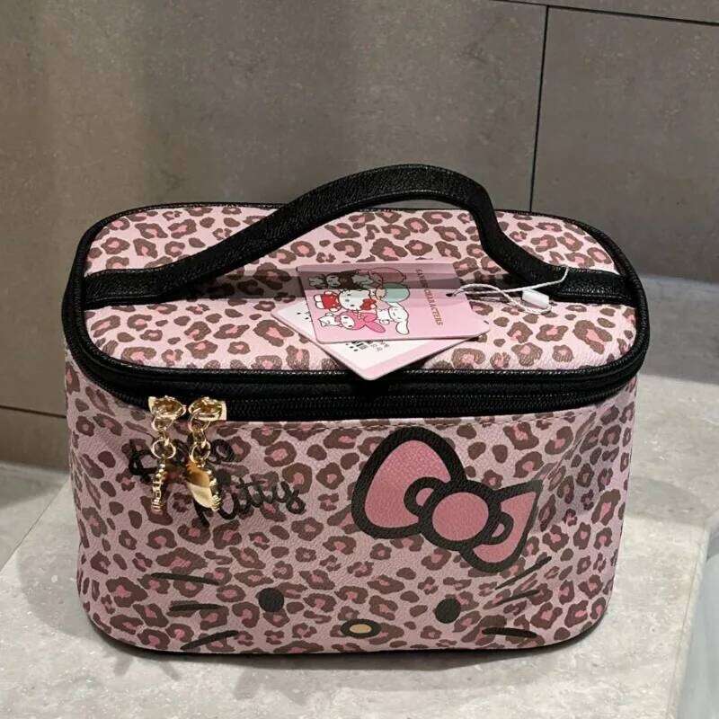 Hello Kitty Large Cosmetic pouch Travel Toiletry bag Cartoon Makeup organizer Women's Lipstick Storage Handbag Y260206