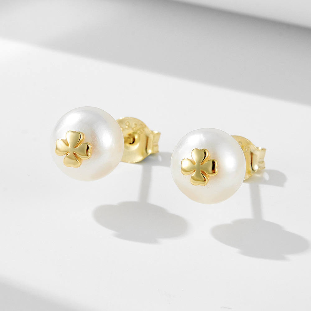 925 Sterling Silver Vintage French Natural Pearl for Women Light Luxury Ins Versatile Four-Leaf Clover Earrings Jewelry