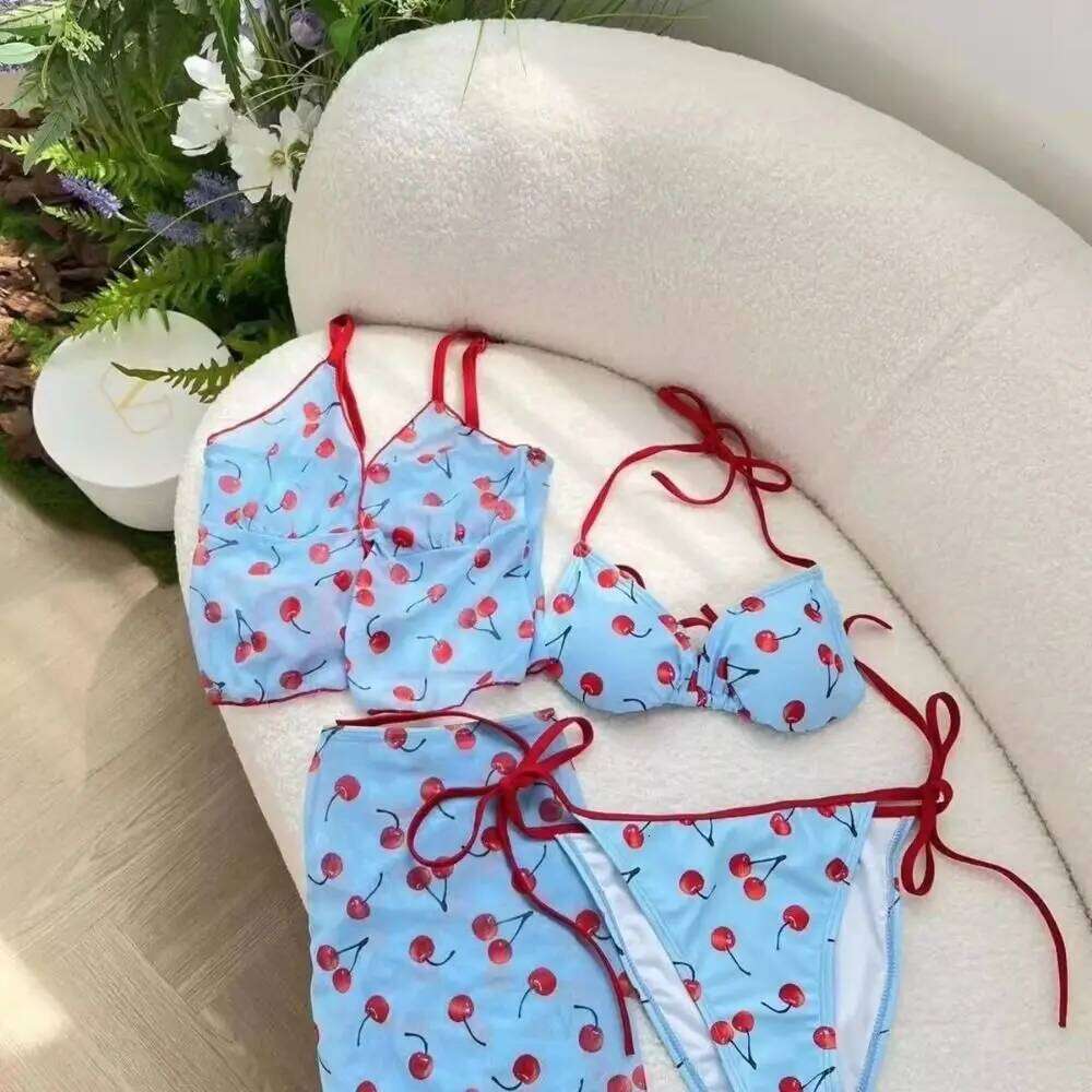 Desire Pure Color Cherry Bikini V Neck Mesh Lace Four Piece Set Print Pattern Push Up Beach Swimsuit Hot Spring XJ260206