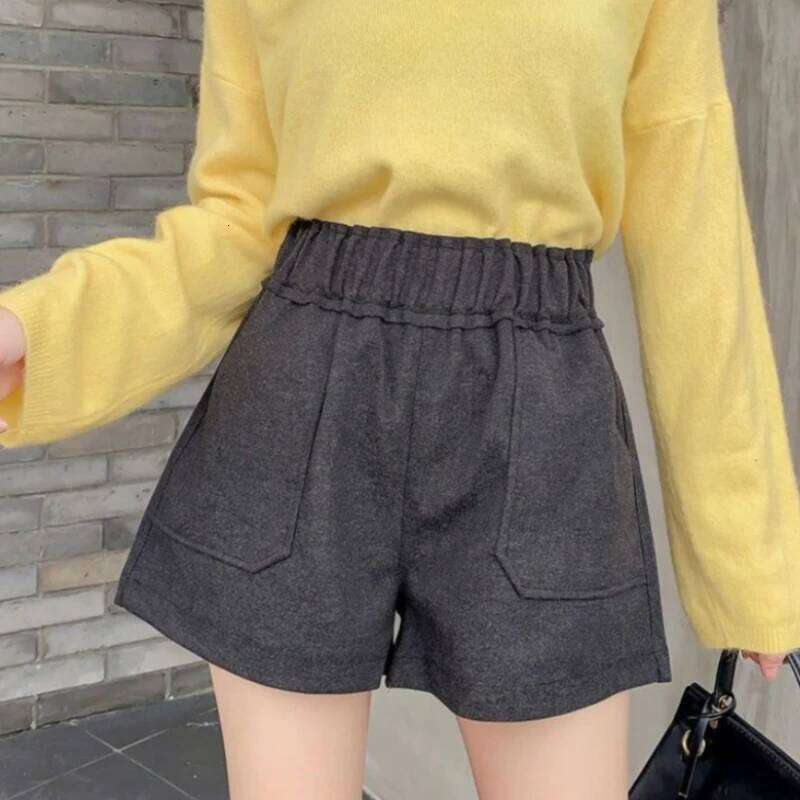 Winter Woolen Shorts Women Cozy Vintage Casual Pure All-match Wide Leg Simple High Elastic Waist Fashion Ins Pockets Comfortable C260206