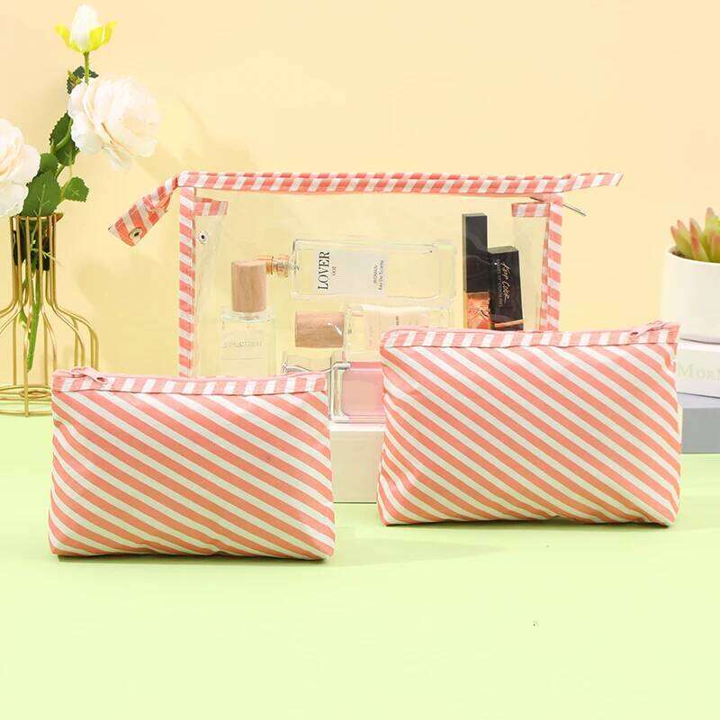 Fashionable PVC waterproof cosmetic Large capacity multifunctional toiletry Printed portable makeup storage bag Y260206