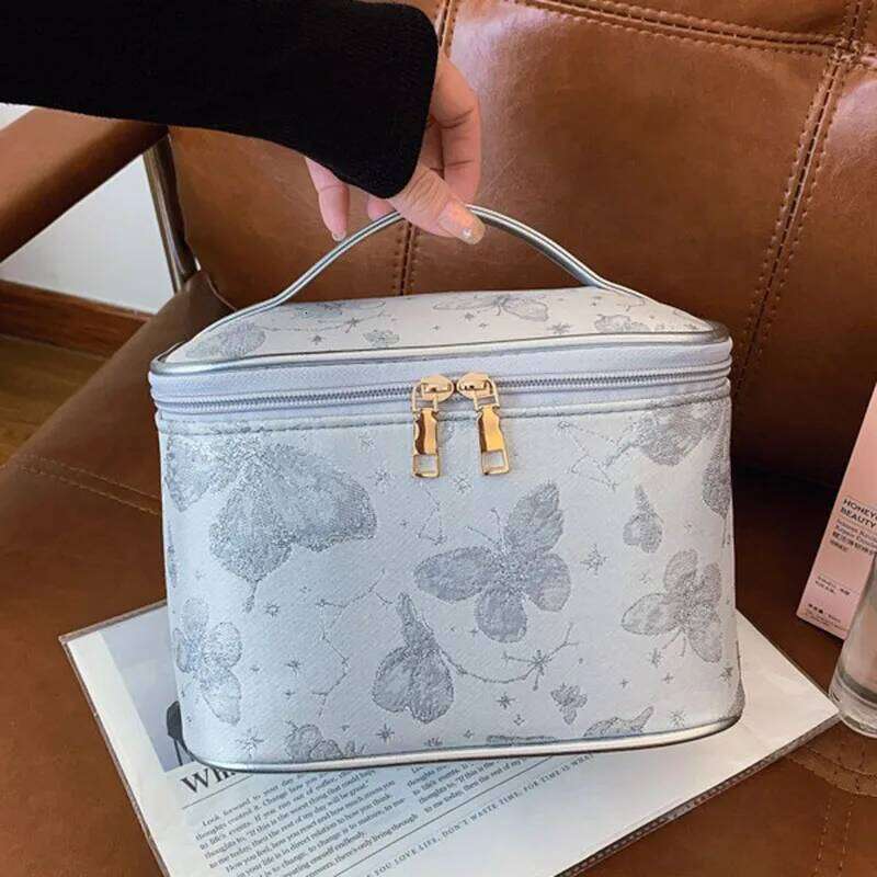 Fashion Women Makeup Portable Cute Ladies Cosmetic Toiletry Storage Pouch Handbag New Cotton Quilted Zipper Bag Y260206