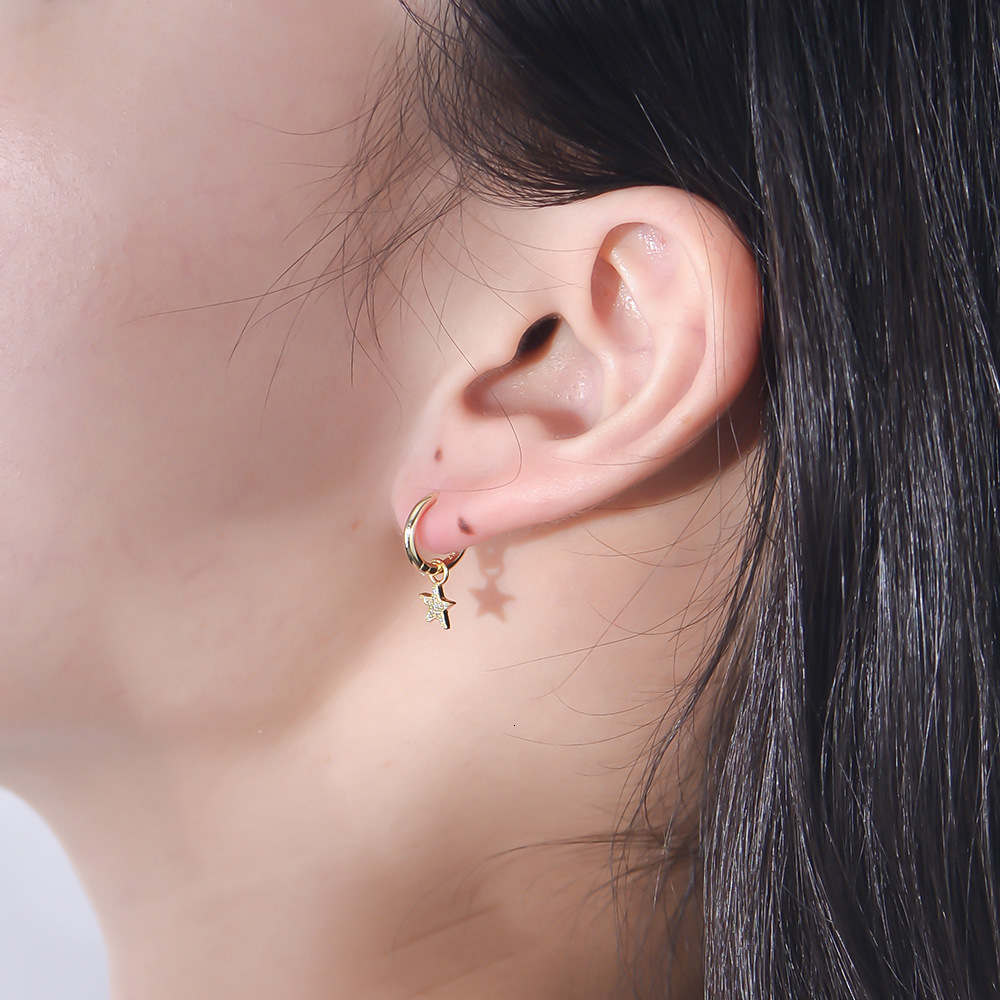 s925 sterling silver five-pointed star for women, stylish Korean personality, simple short earrings, versatile trendy earrings